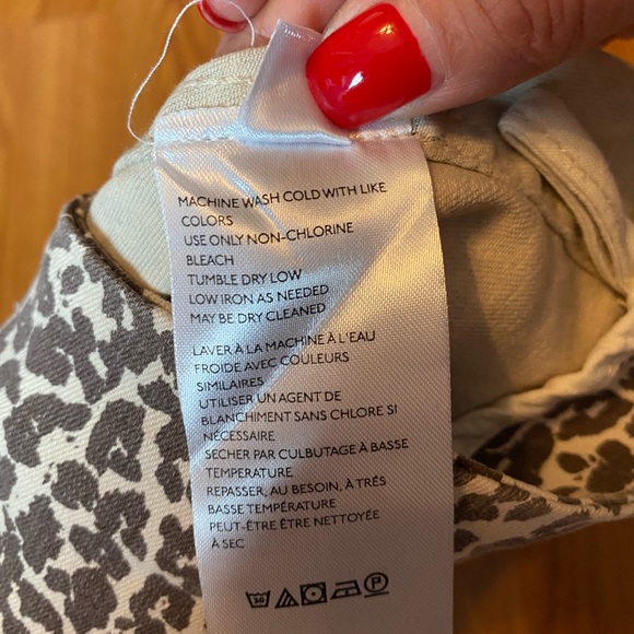 Free People NWT Modern Femme Leopard Mini Skirt Sz. 6 - Picture 9 of 9